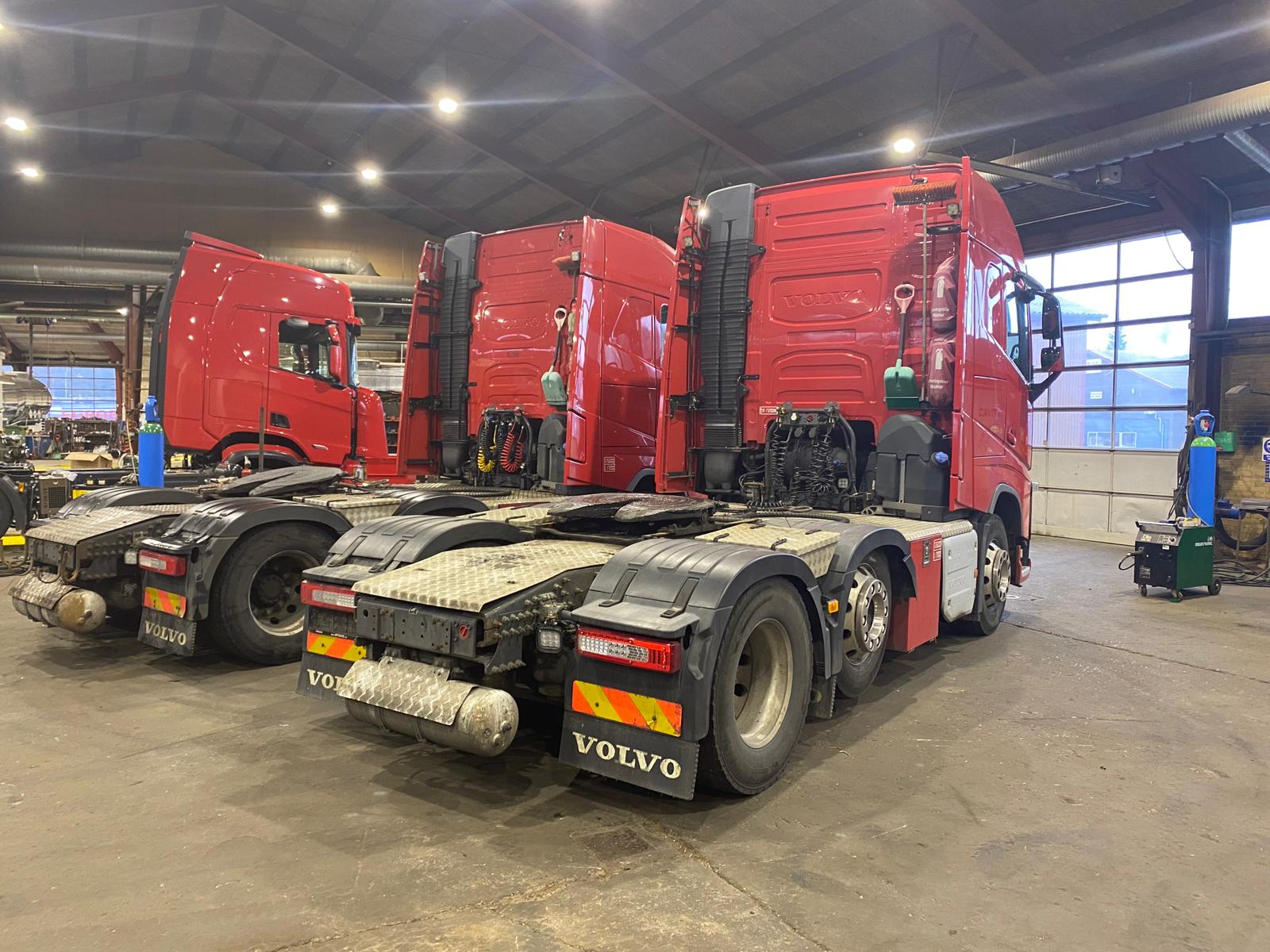 VOLVO FH 13 500 6X2 PUSCHER Hydraulik
