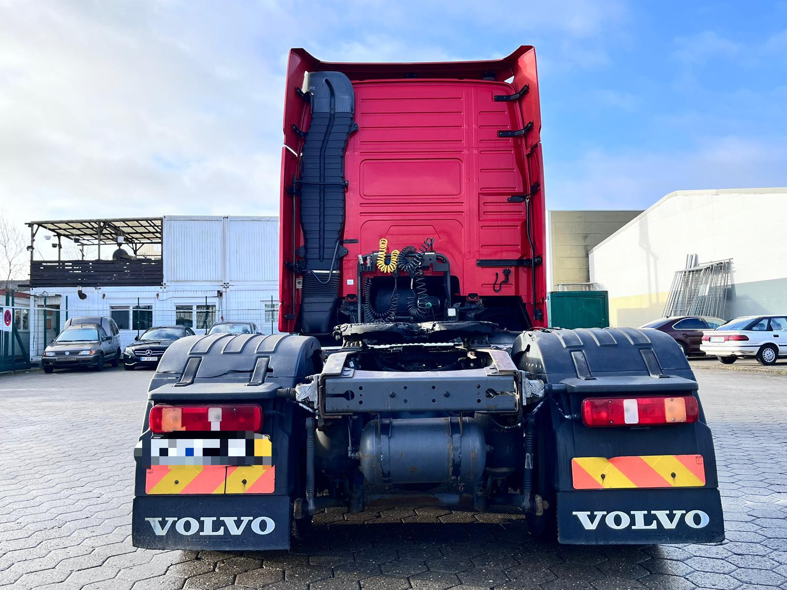 Volvo 440 2011 km 72200000