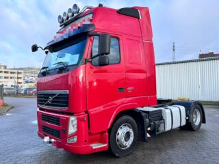 Volvo 440 2011 km 72200000