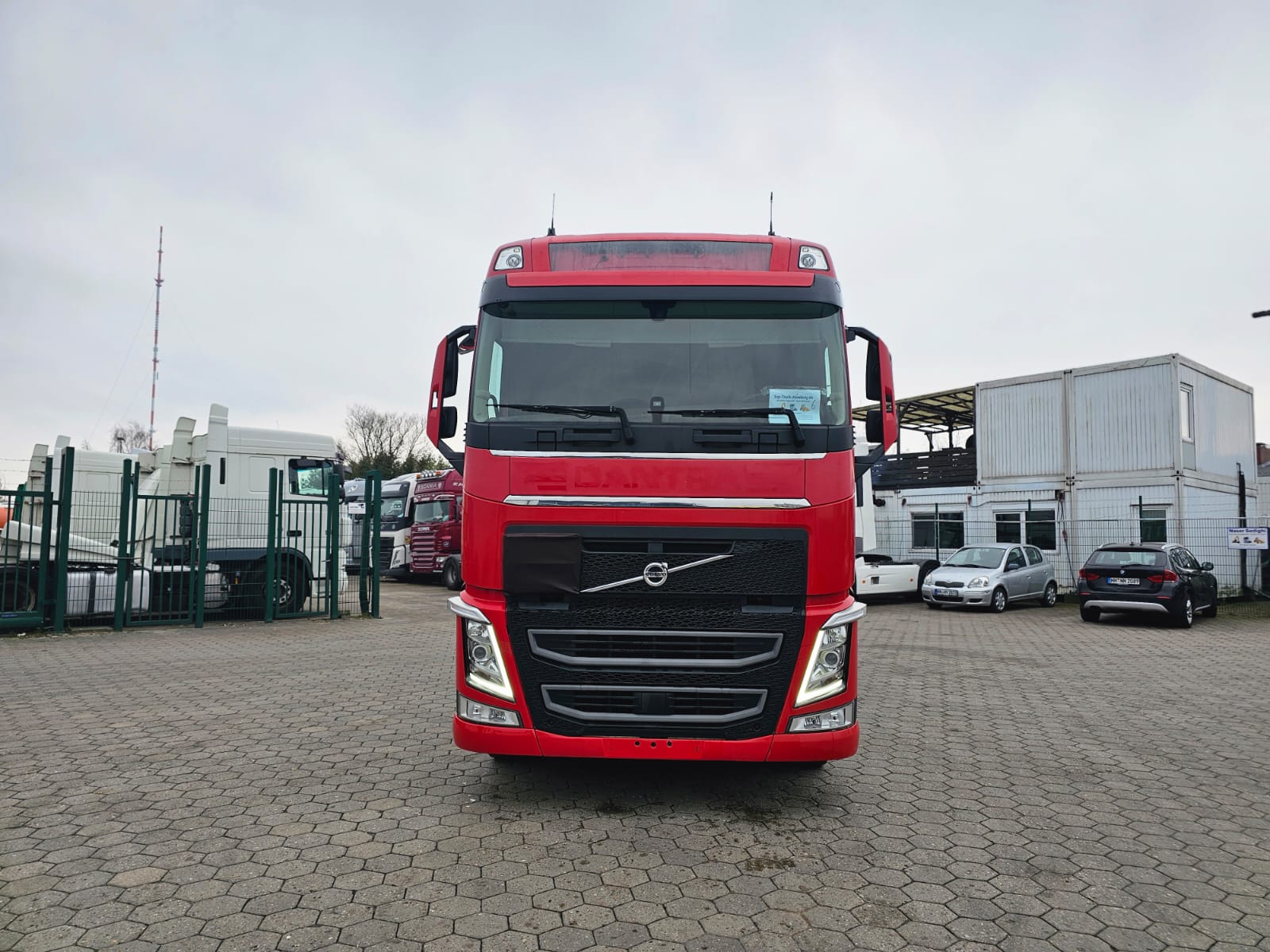 volvo 6×2 460